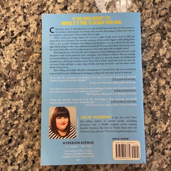 NWT BOOK IF THE SHOW FITS BY JULIE MURPHY - Picture 2 of 4